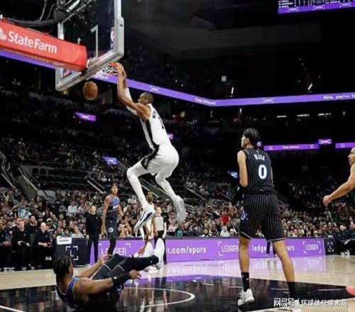 皇马败北巴,塞罗那,拱手让出榜,千亿体育官网,APP下载,注册领彩金,官方网站,网站入口